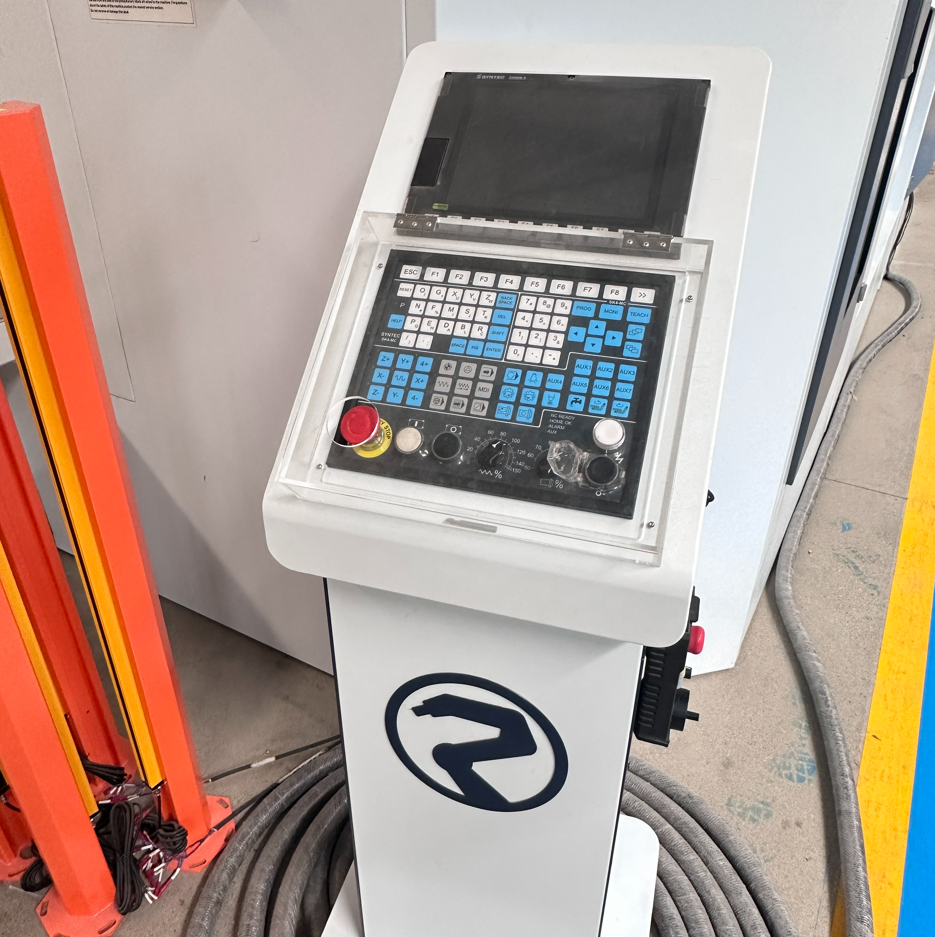 High Performance Multiple Head 6 Axis Cnc Router With Dust Collection For Substitue Wood Parts