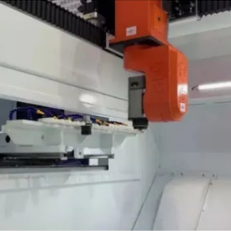 High Speed 5 Axis CNC Machining Centers for Composite Materials