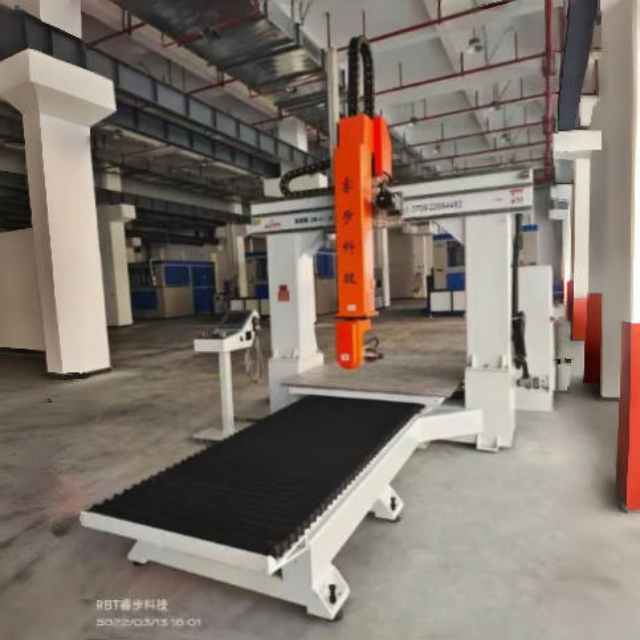  Compact 5 Axis CNC Machine for High Precision Non-Metal Parts Manufacturing
