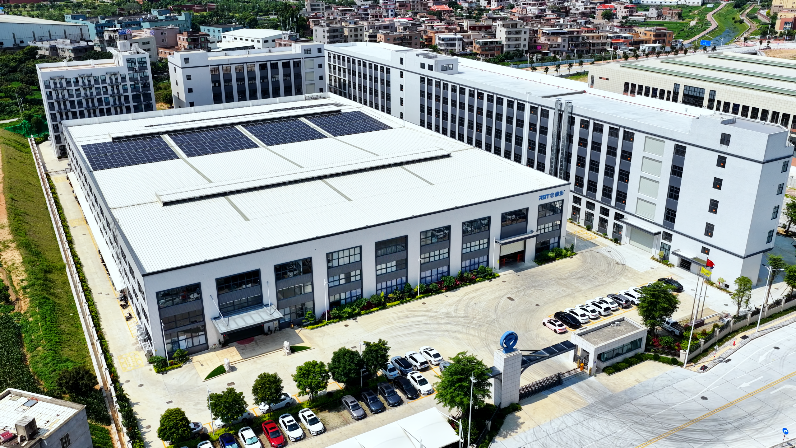  Leading Manufacturer Of CNC Machine Industry