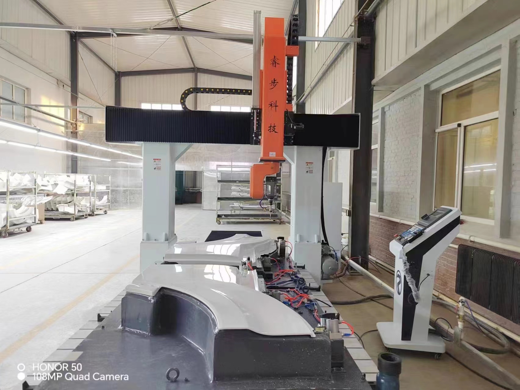 how to operate cnc cutting machine